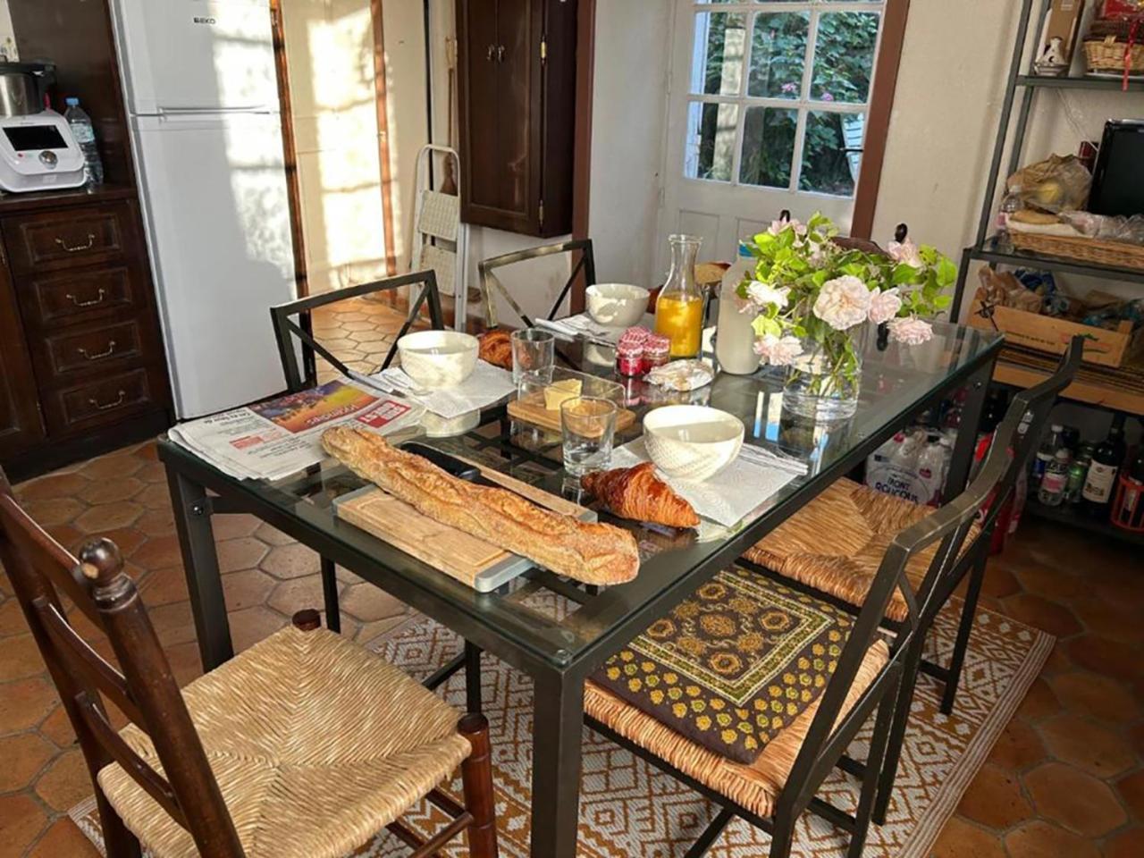 Chambres Et Table D'Hotes Maison Garesche Nieulle-sur-Seudre ภายนอก รูปภาพ